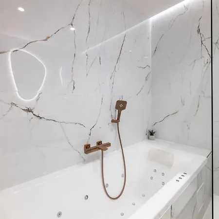 Victoria Palace Апартаменты Жуан-ле-Пен